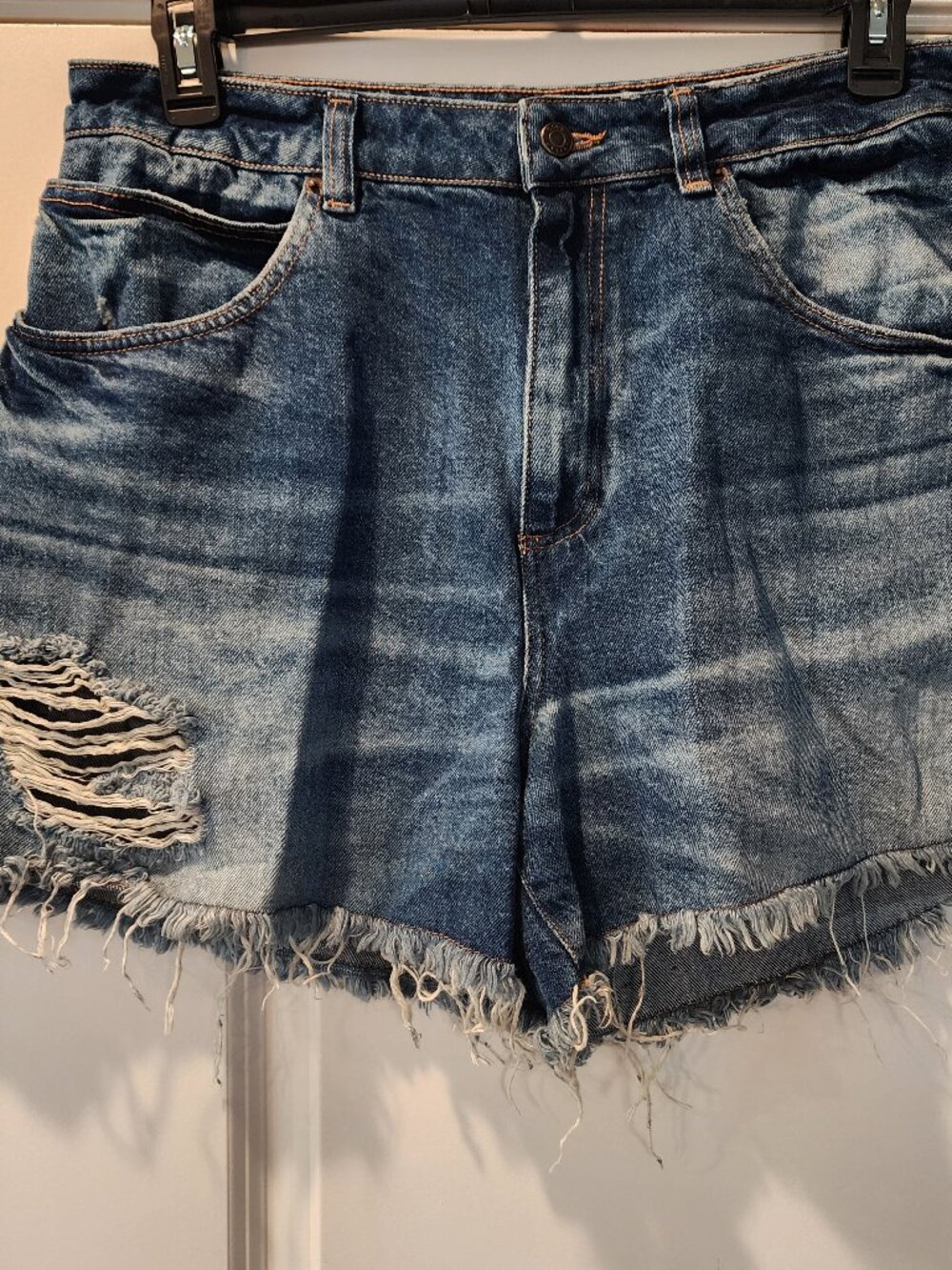 Asos Design NEW Front Button and Zip Jean Shorts size 12.  ITEM 0320261SH
